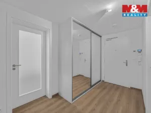 Prodej bytu 2+kk, Praha - Hloubětín, Poděbradská, 71 m2