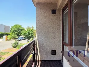 Pronájem rodinného domu, Praha - Háje, K jezeru, 302 m2
