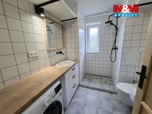 Pronájem bytu 2+1, Strakonice - Strakonice II, Bezděkovská, 51 m2
