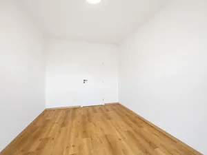 Prodej bytu 3+kk, Praha - Kyje, Sicherova, 92 m2