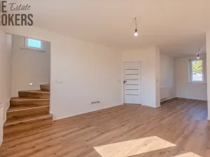 Prodej rodinného domu, Libiš, Na Blatech, 98 m2