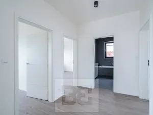 Pronájem rodinného domu, Praha - Stodůlky, Čeřovského, 147 m2