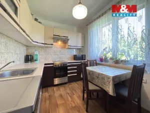 Prodej bytu 2+1, Pacov, Na Blatech, 54 m2