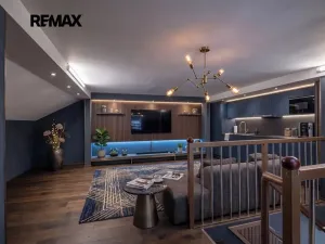 Prodej rodinného domu, Praha - Horní Počernice, Náchodská, 316 m2