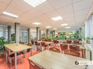 Pronájem kanceláře, Praha - Dolní Chabry, Dopraváků, 465 m2