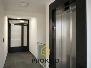 Prodej bytu 2+kk, Olomouc, Třída Jiřího Pelikána, 61 m2