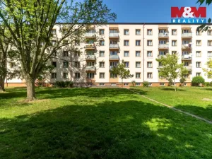 Prodej bytu 2+1, Pardubice - Zelené Předměstí, Benešovo náměstí, 53 m2