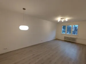 Pronájem bytu 3+1, Praha - Malešice, Počernická, 72 m2