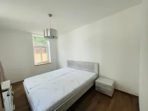 Pronájem bytu 2+kk, Jablonec nad Nisou, Květinová, 44 m2