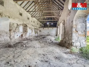 Prodej historického objektu, Zvoleněves, 5000 m2