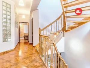 Prodej rodinného domu, Karlovy Vary, Krokova, 280 m2