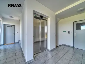 Pronájem bytu 1+kk, Poděbrady, Nerudova, 31 m2