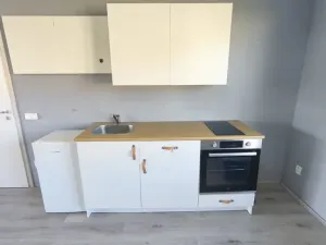 Pronájem bytu 1+kk, Dobříš, Mírové náměstí, 39 m2