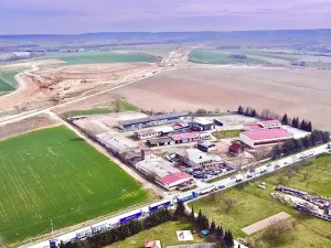 Prodej výrobních prostor, Řídký, 1400 m2