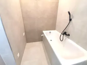 Prodej bytu 4+kk, Praha, U Dívčích hradů, 87 m2