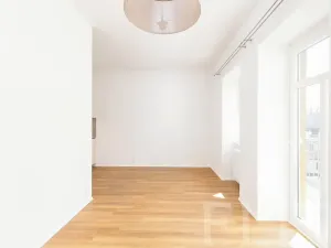 Pronájem bytu 1+kk, Praha - Libeň, Kotlaska, 25 m2