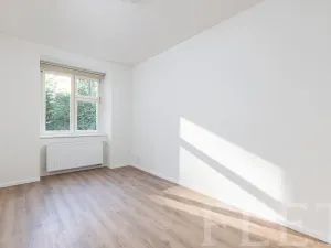 Pronájem bytu 2+kk, Praha - Žižkov, Baranova, 47 m2