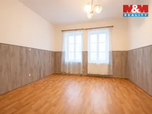 Prodej bytu 4+1, Nový Bor - Arnultovice, 97 m2