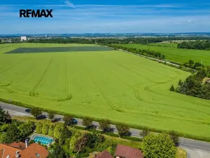 Prodej komerčního pozemku, Hovorčovice, 5254 m2
