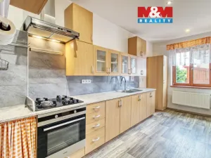 Prodej rodinného domu, Chomutov, Palachova, 252 m2