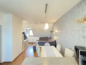 Prodej bytu 3+kk, Krnov, Sv. Ducha, 84 m2