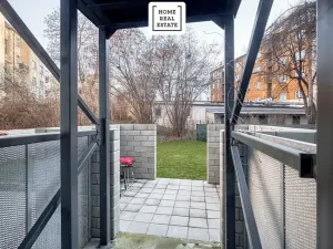 Pronájem bytu 2+kk, Praha - Strašnice, Černokostelecká, 40 m2
