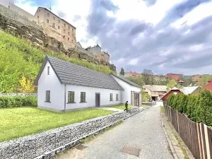 Prodej ubytování, Nové Město nad Metují, Pod Hradbami, 220 m2