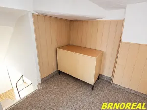 Prodej rodinného domu, Želeč, 237 m2