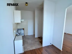 Prodej bytu 3+1, Praha - Motol, Ježovská, 72 m2