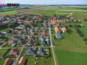 Prodej pozemku pro bydlení, Mlečice, 983 m2