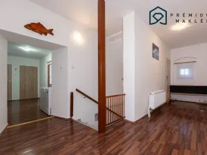 Prodej rodinného domu, Chorušice - Velký Újezd, 200 m2