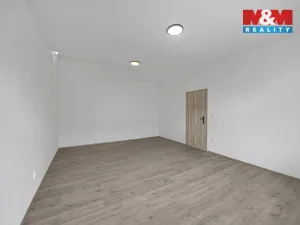 Pronájem bytu 1+1, Trutnov - Poříčí, Voletinská, 48 m2