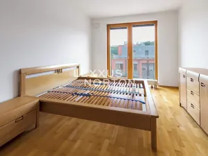 Pronájem bytu 3+kk, Praha - Liboc, Naardenská, 100 m2