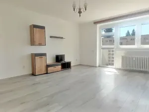 Prodej bytu 2+1, Hradec Králové, Labská kotlina, 53 m2