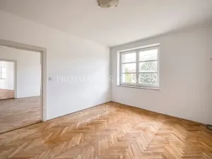 Prodej vícegeneračního domu, Křižanov, Benešovo náměstí, 530 m2