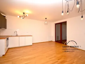 Pronájem bytu 1+kk, Praha - Modřany, Provázkova, 37 m2