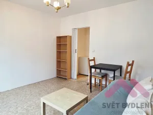 Pronájem bytu 1+1, Praha - Smíchov, Grafická, 36 m2