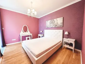 Pronájem bytu 2+kk, Praha - Žižkov, Ke kapslovně, 67 m2