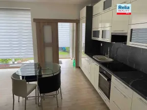 Pronájem bytu 2+kk, Liberec, Hůlkova, 47 m2