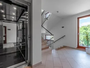 Pronájem bytu 2+kk, Praha - Břevnov, Patočkova, 62 m2