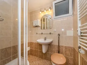 Pronájem bytu 2+kk, Praha - Vinohrady, Krátká, 45 m2
