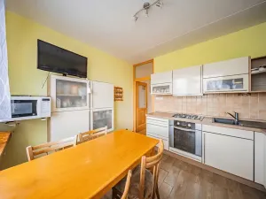 Prodej bytu 3+1, Plzeň, Kralovická, 68 m2