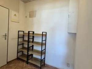 Pronájem obchodního prostoru, Oslavany, náměstí 13. prosince, 25 m2