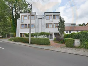 Pronájem bytu 2+kk, Klecany, Nám. Třebízského, 52 m2