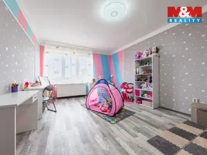 Prodej bytu 5+1, Chlumec nad Cidlinou - Kladruby, 139 m2