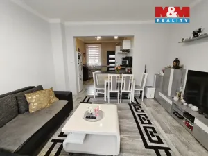 Prodej bytu 2+kk, Kostelec nad Labem, T. G. Masaryka, 40 m2