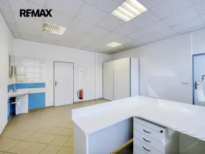 Pronájem kanceláře, Domažlice, Rohova, 70 m2