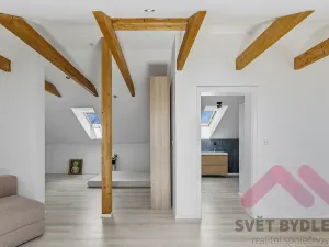 Prodej rodinného domu, Tehov, Všestarská, 300 m2