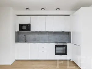 Pronájem bytu 2+kk, Praha - Holešovice, Poupětova, 50 m2