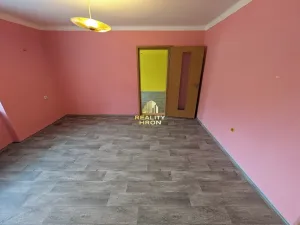 Prodej bytu 3+1, Meziboří, Okružní, 78 m2